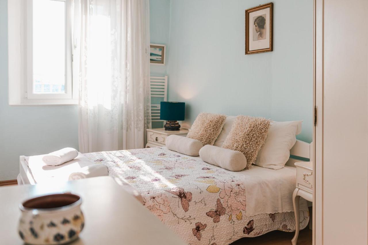 Arya Apartment 希贝尼克 外观 照片